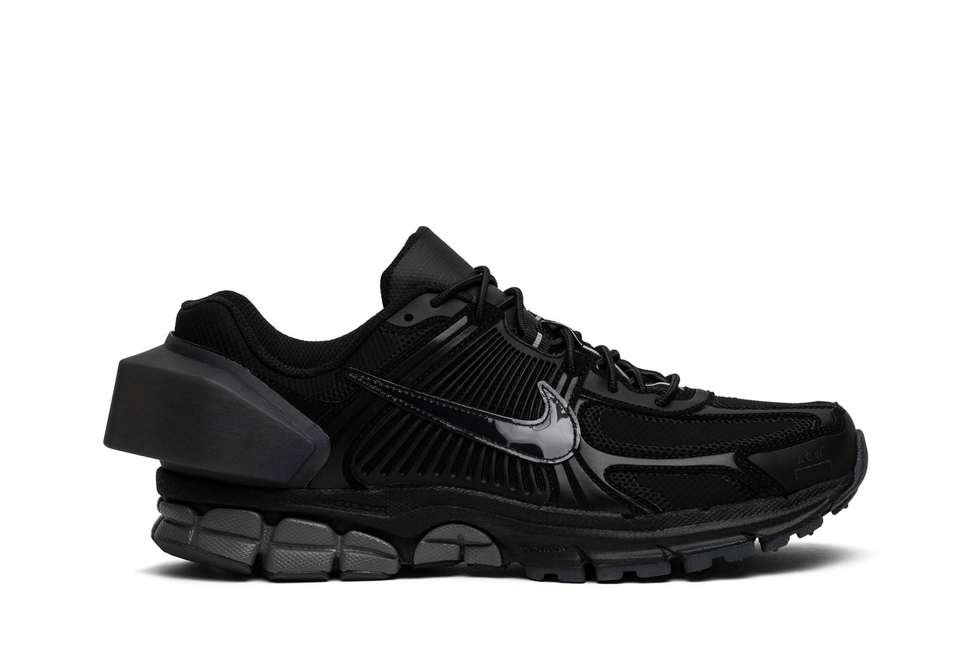 A-Cold-Wall* x Nike Air Zoom Vomero 5 'Black' AT3152-001-8