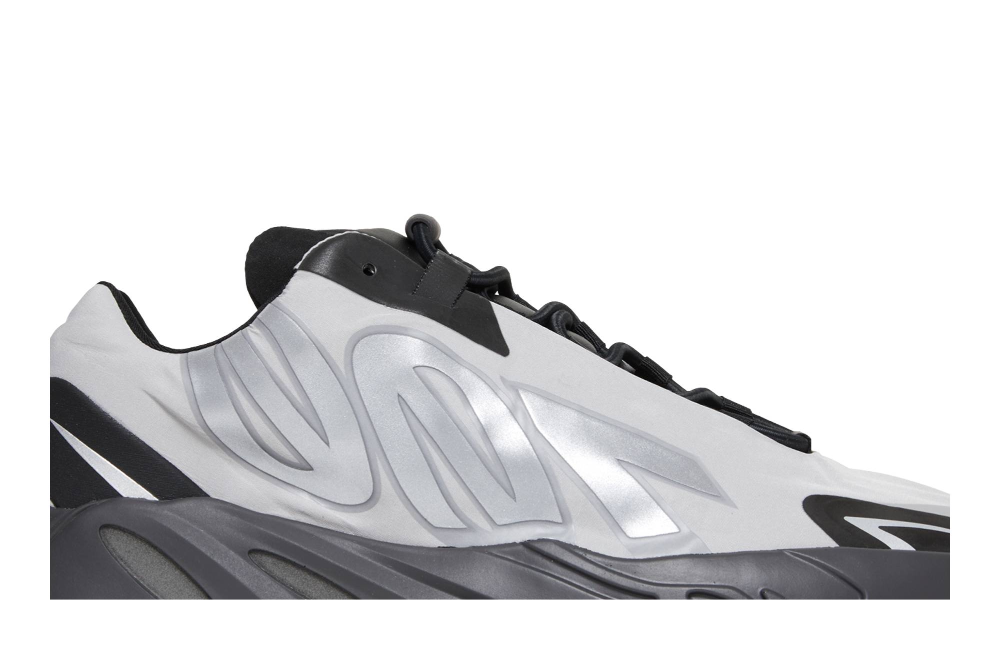 adidas Yeezy Boost 700 MNVN 'Metallic Silver' GW9524-7