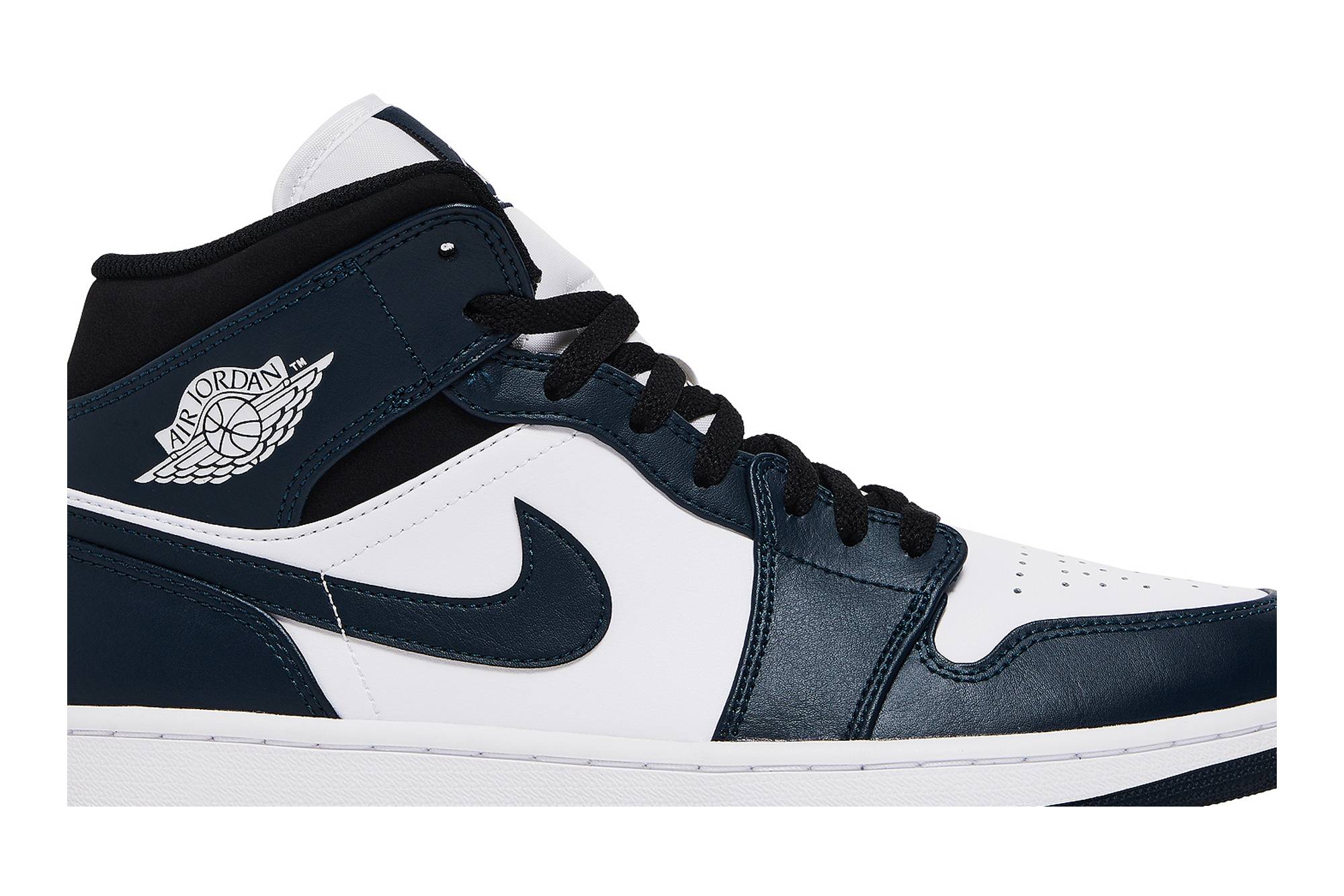 Air Jordan 1 Mid 'Armory Navy' 554724-411-4