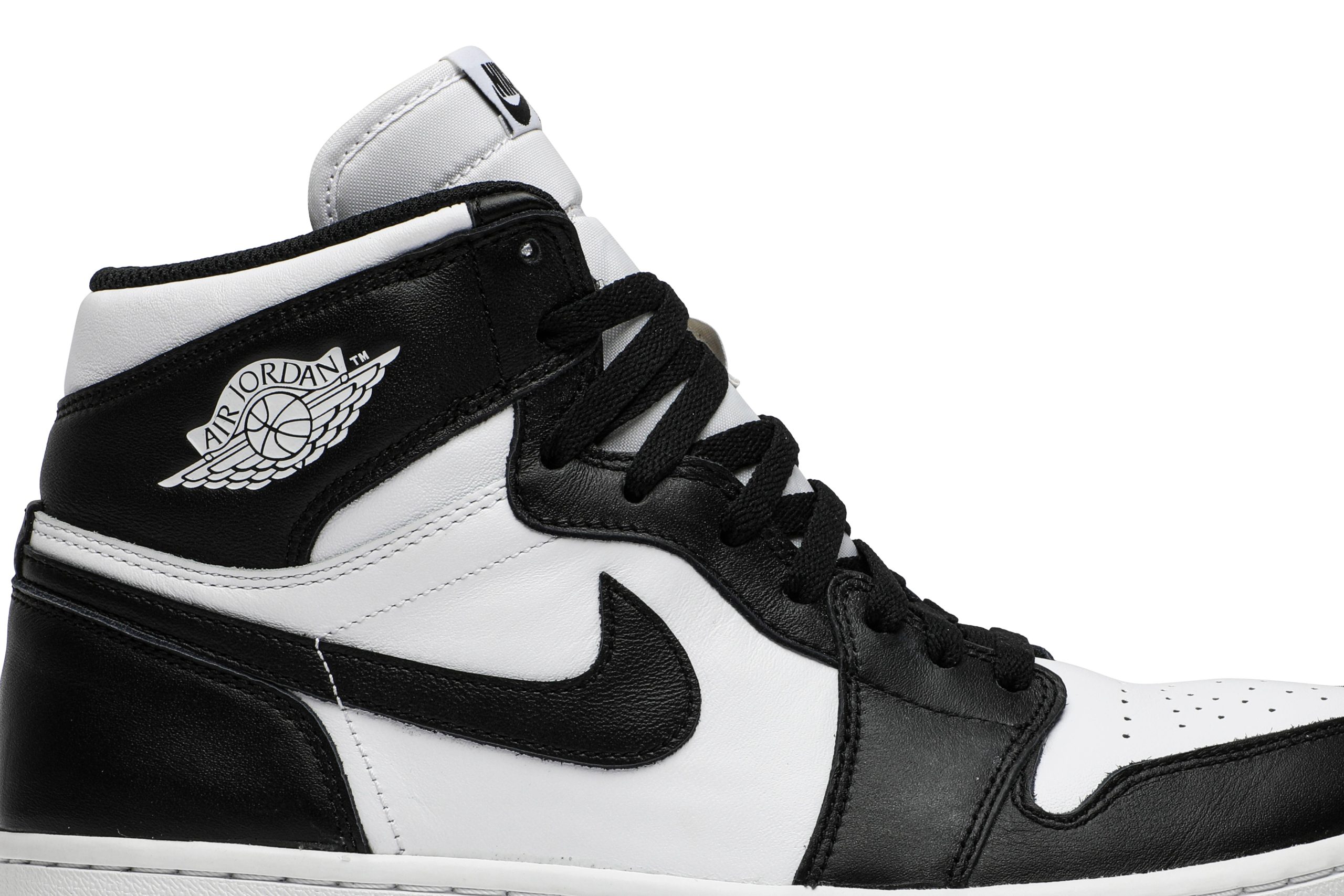 Air Jordan 1 Retro High OG 'Black White' 2014 [also worn by Blackpink Rosé] 555088-010-7