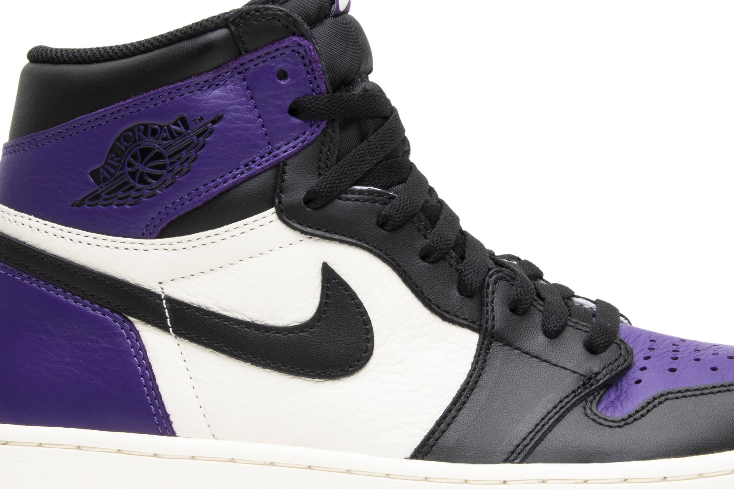 Air Jordan 1 Retro High OG 'Court Purple' 555088-501-6