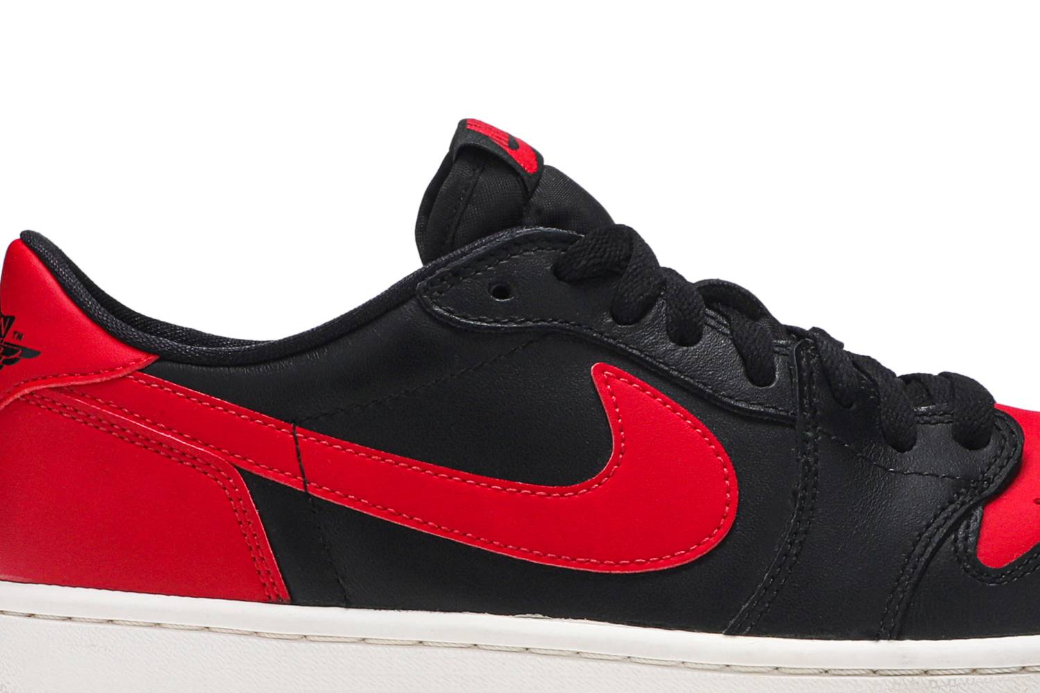 Air Jordan 1 Retro Low OG 'Bred' 2015 705329-001-5