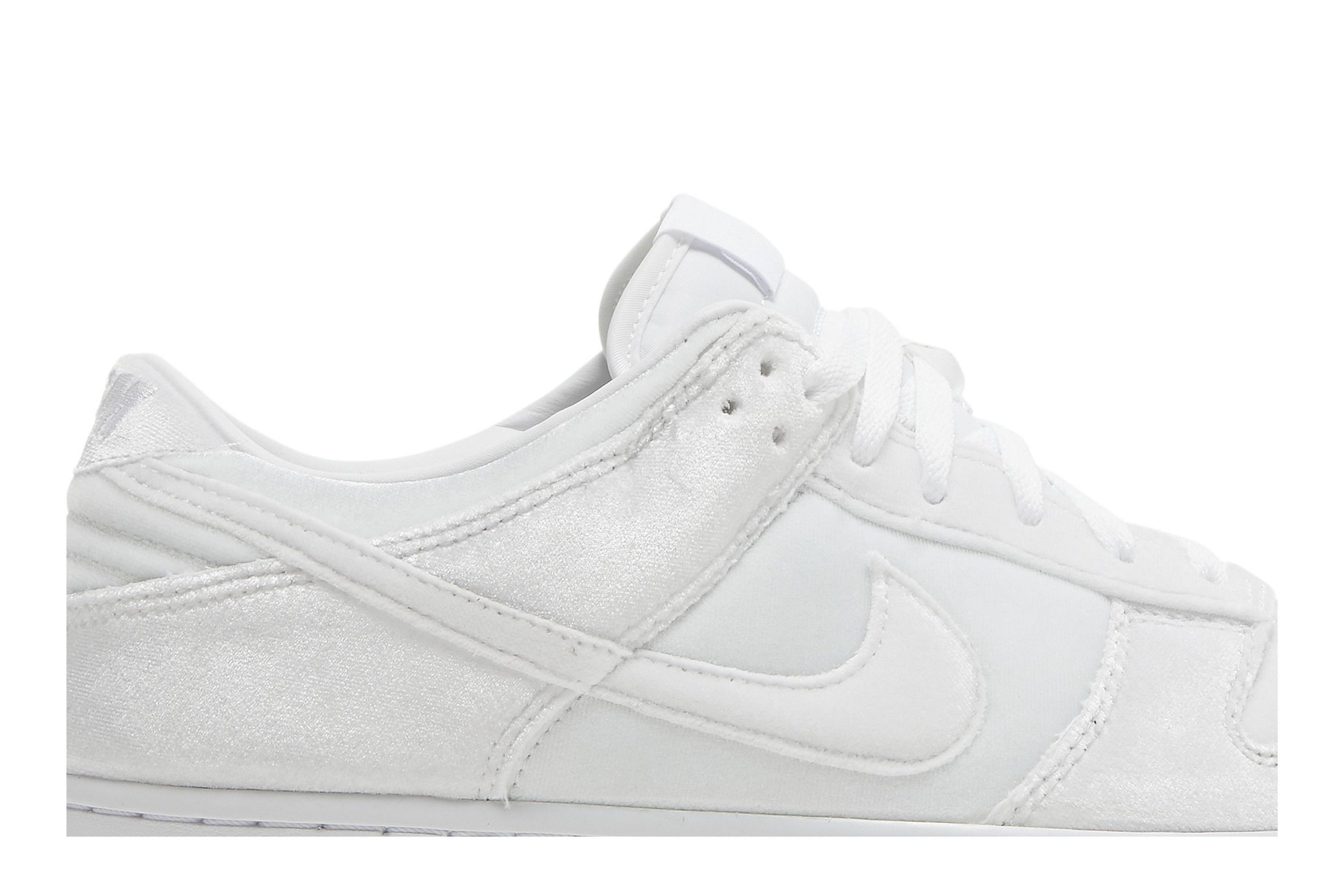 Dover Street Market x Nike Dunk Low 'Triple White' DH2686-100-7