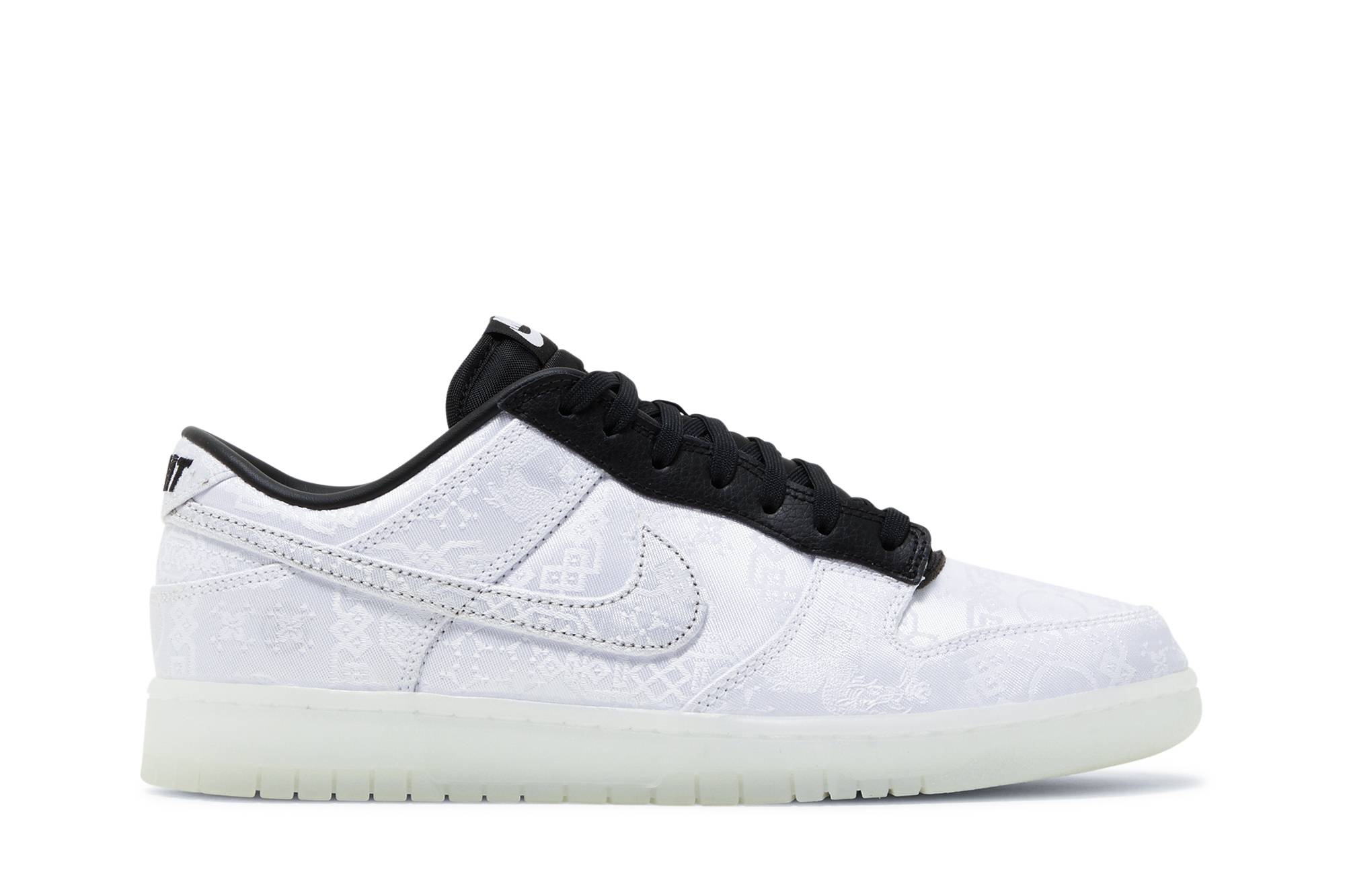 Fragment Design x CLOT x Nike Dunk Low '20th Anniversary' FN0315-110-8