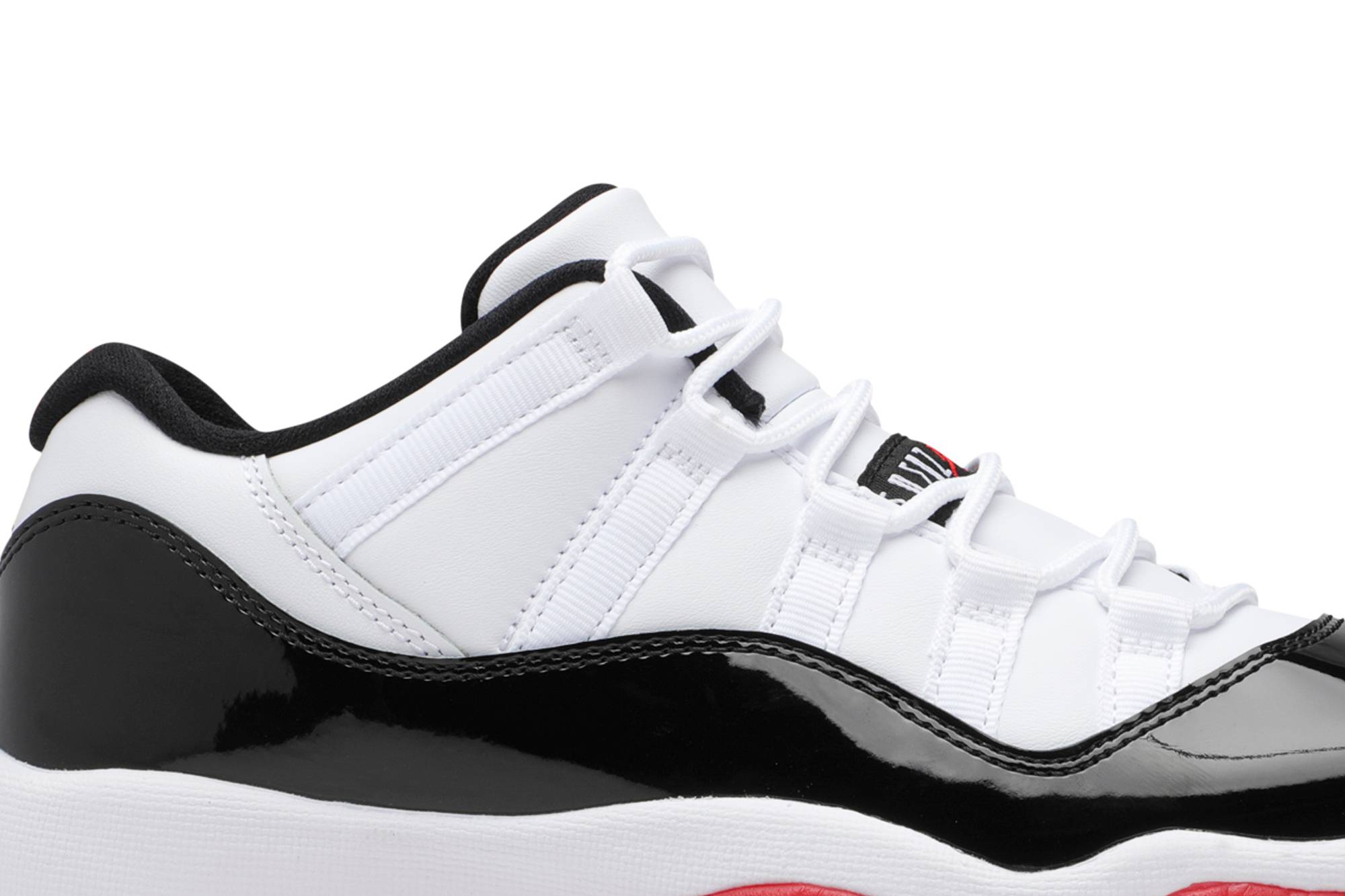 (Grade School) Air Jordan 11 Retro Low 'Concord-Bred' 528896-160-7