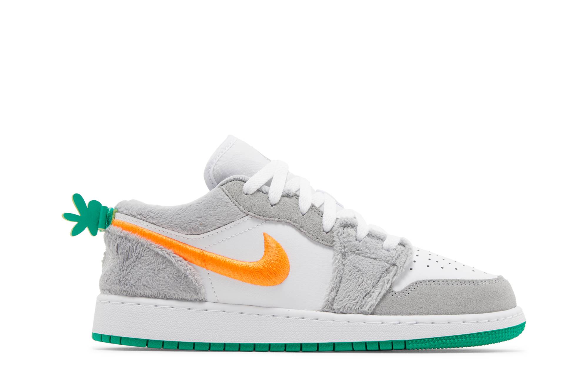 (Grade School) Air Jordan 1 Low 'Rabbit' DZ6333-083-8