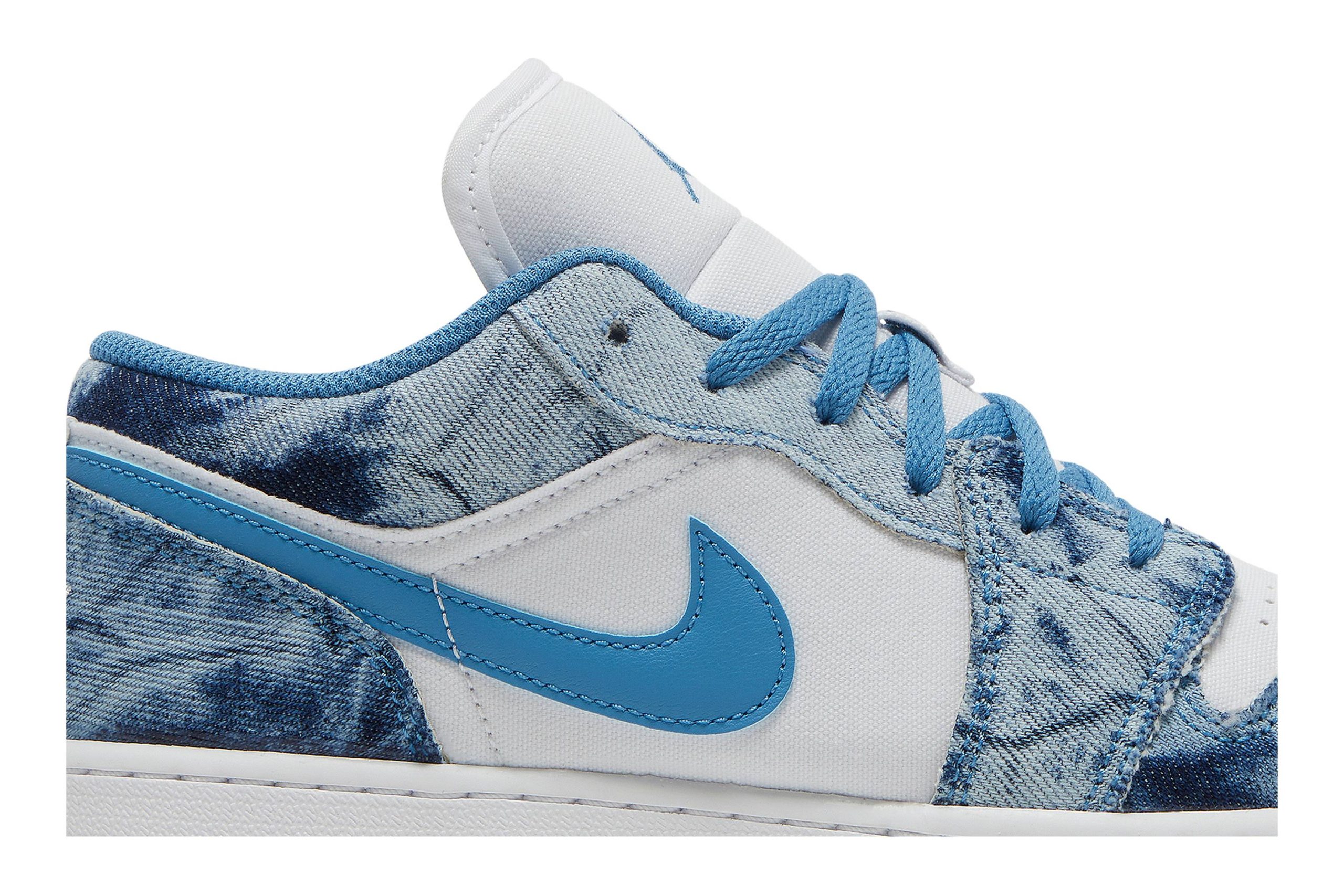 (Grade School) Air Jordan 1 Low 'Washed Denim' DM8947-100-7