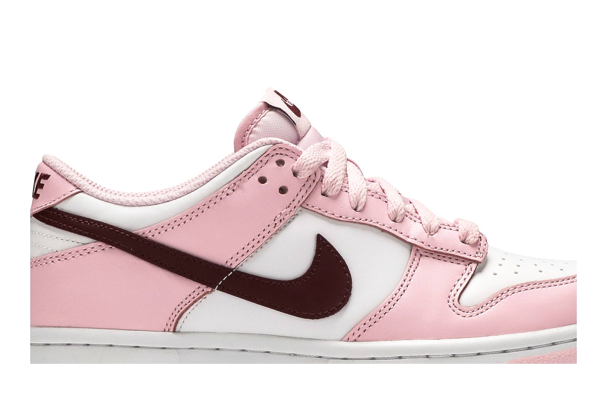 (Grade School) Nike Dunk Low 'Valentine's Day' CW1590-601-7