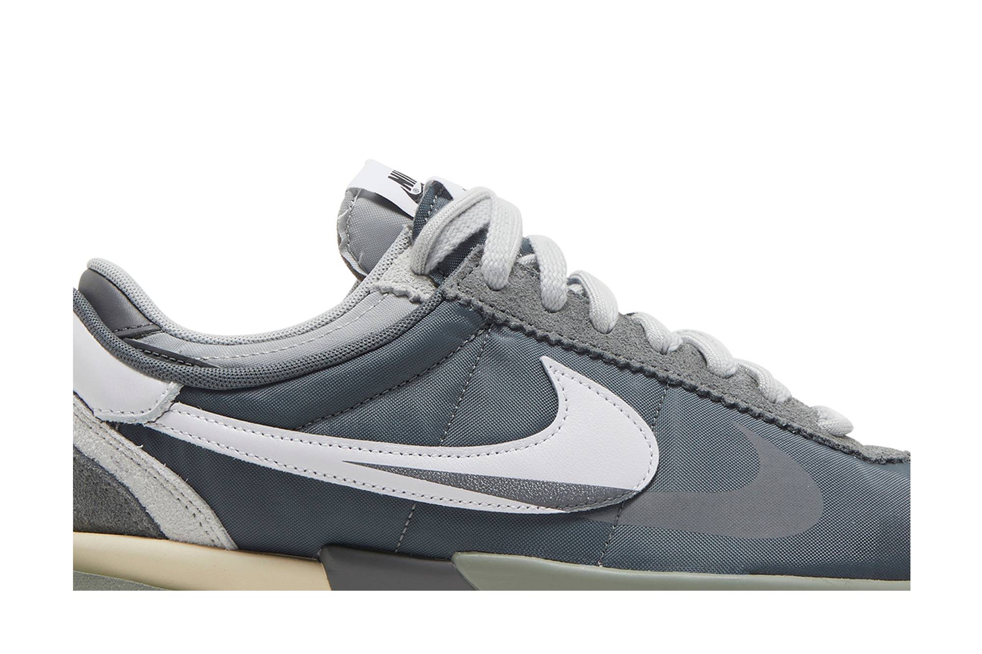 sacai x Nike Cortez 4.0 'Grey' DQ0581-001-7