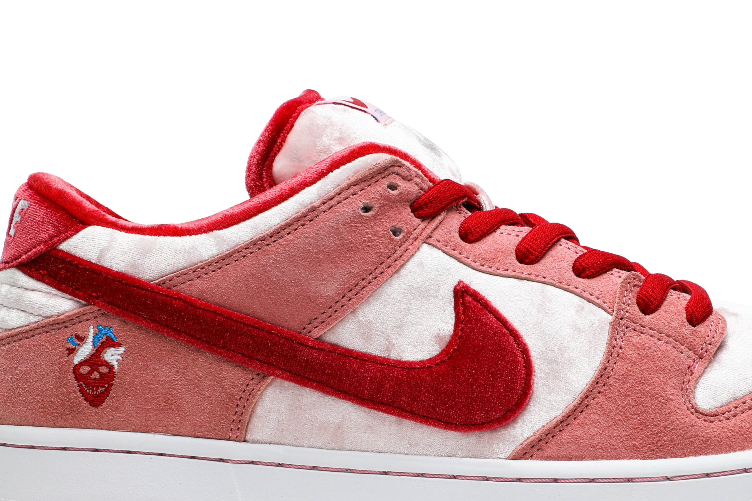 StrangeLove x Nike SB Dunk Low 'Valentine's Day' CT2552-800-7