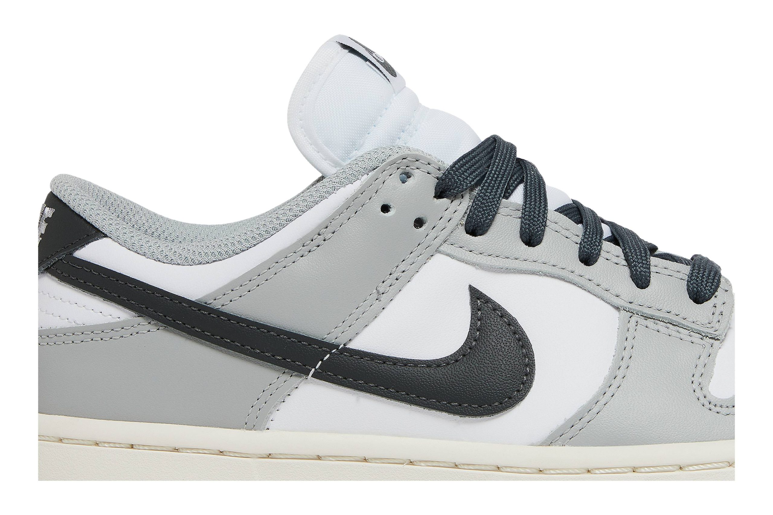 (Women) Nike Dunk Low 'Light Smoke Grey' DD1503-117-7