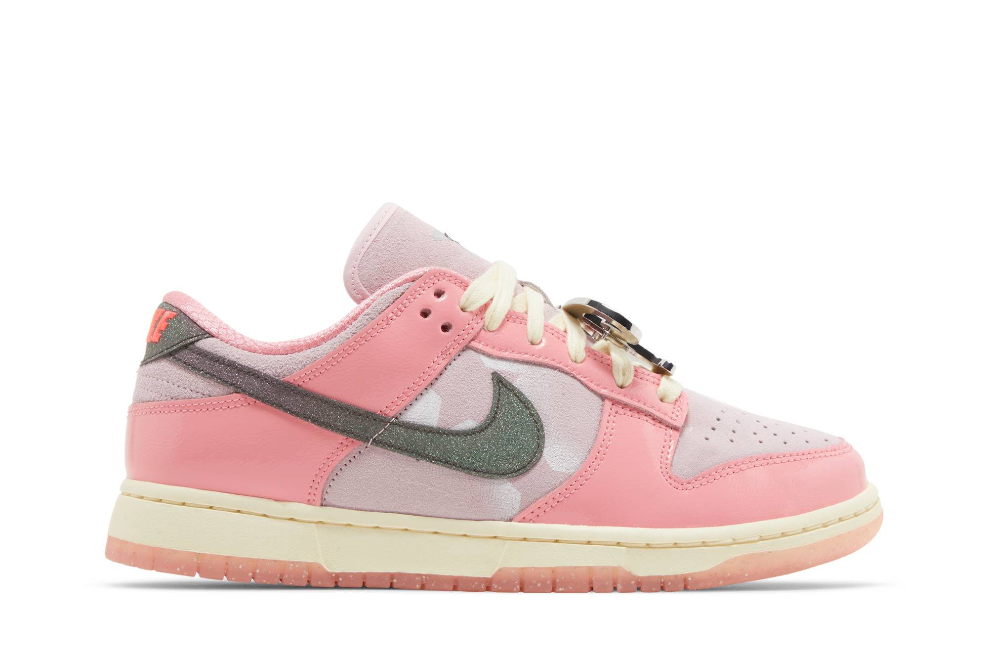 (Women) Nike Dunk Low LX 'Barbie' FN8927-621-8