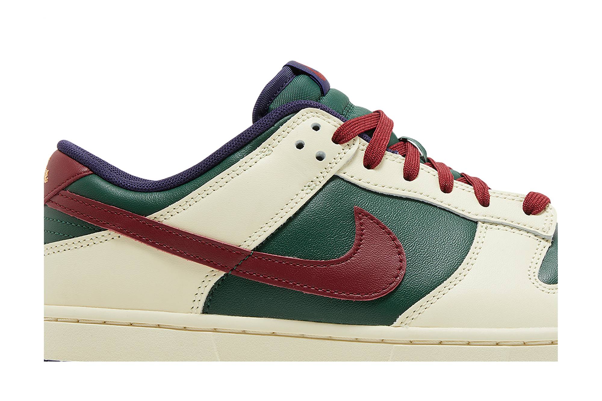 Nike Dunk Low 'From Nike, To You - Gorge Green' FV8106-361-6