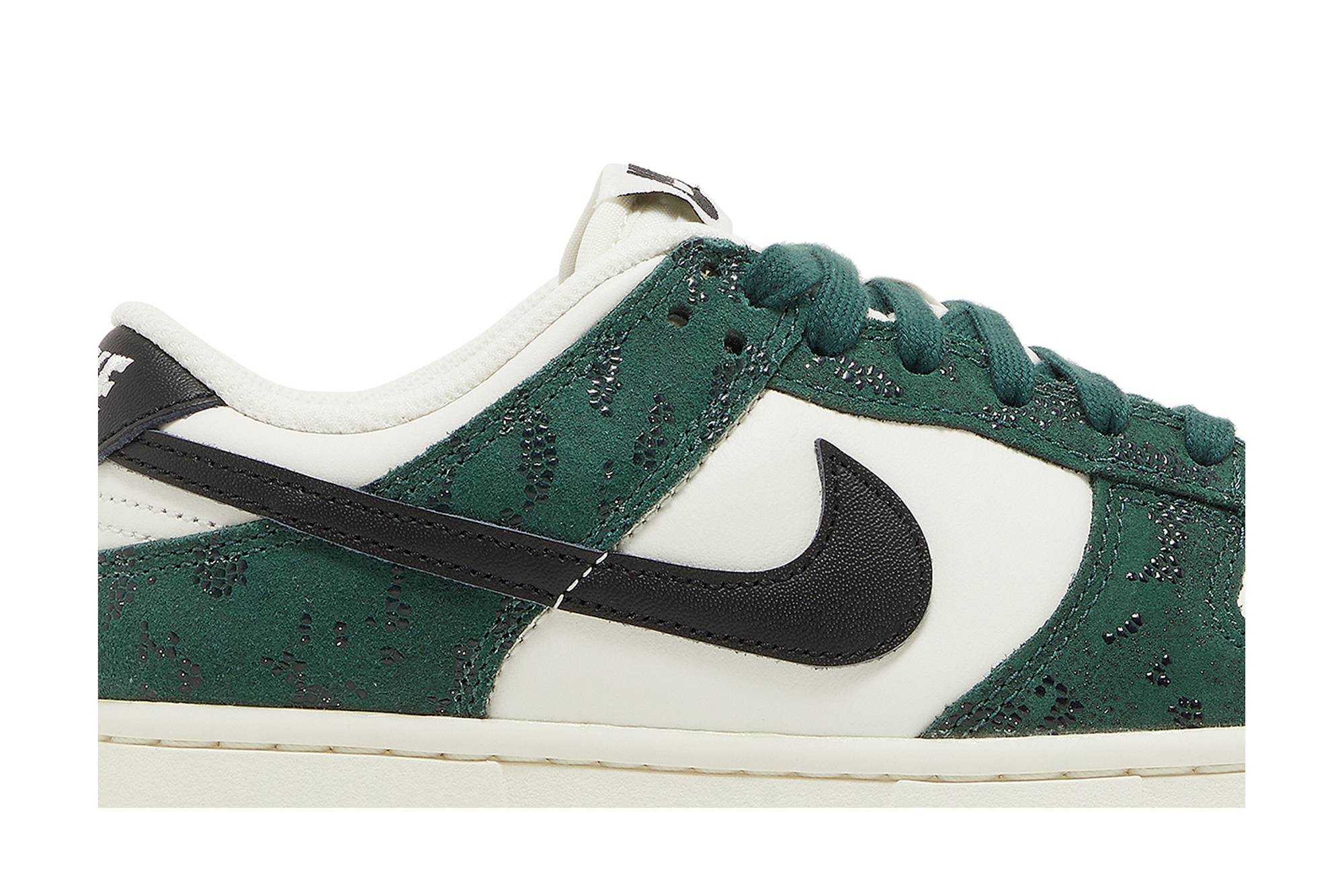 Nike Dunk Low 'Green Snake' FQ8893-397-6