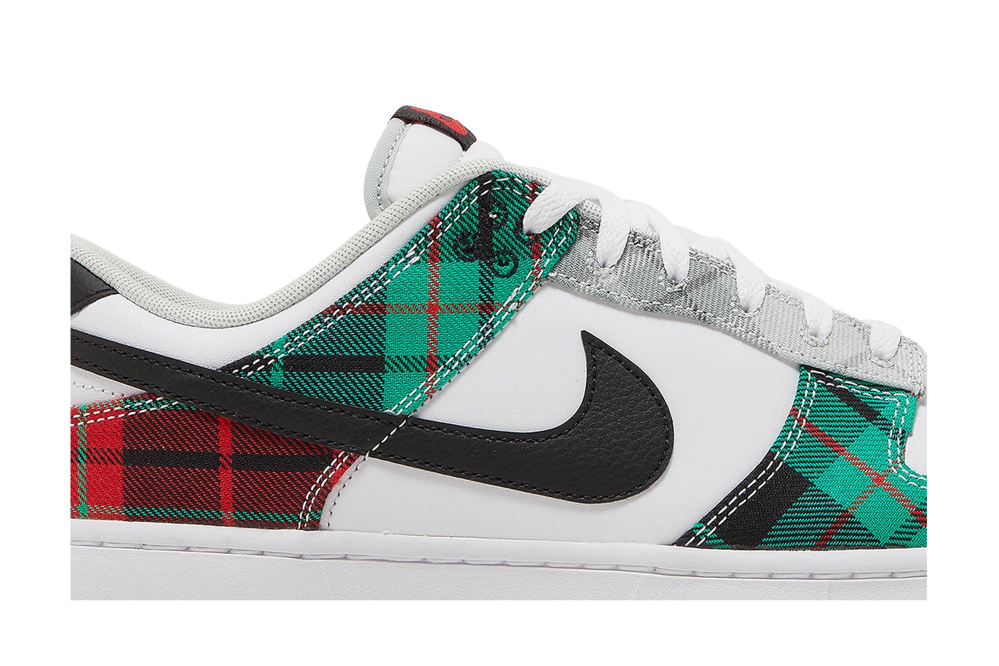 Nike Dunk Low Premium 'Tartan Plaid' DV0827-100-5