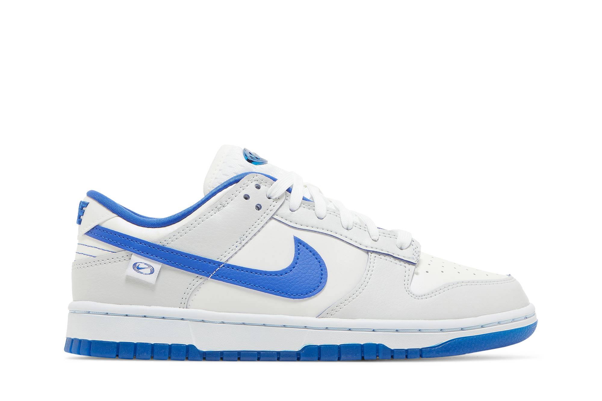 Nike Dunk Low 'Worldwide Pack - White Game Royal' FB1841-110-8