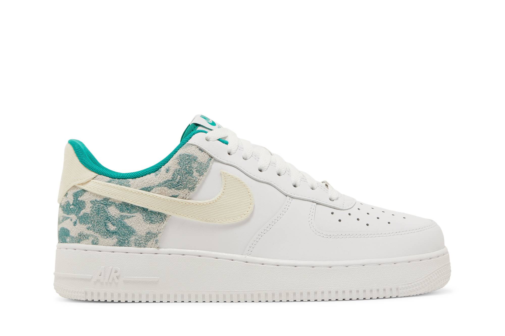 Nike Air Force 1 '07 LV8 'Neptune Green Camo' DX3365-100-8